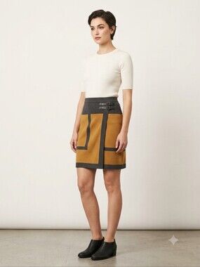 Orly large camel charcoal stretch knit buckle geometric print warp skirt mini